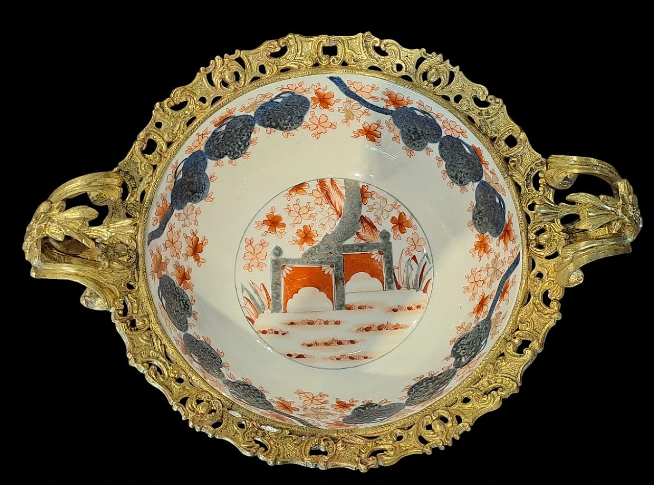 Imari ceramic centerpiece with bronze decoration, 19th century 3