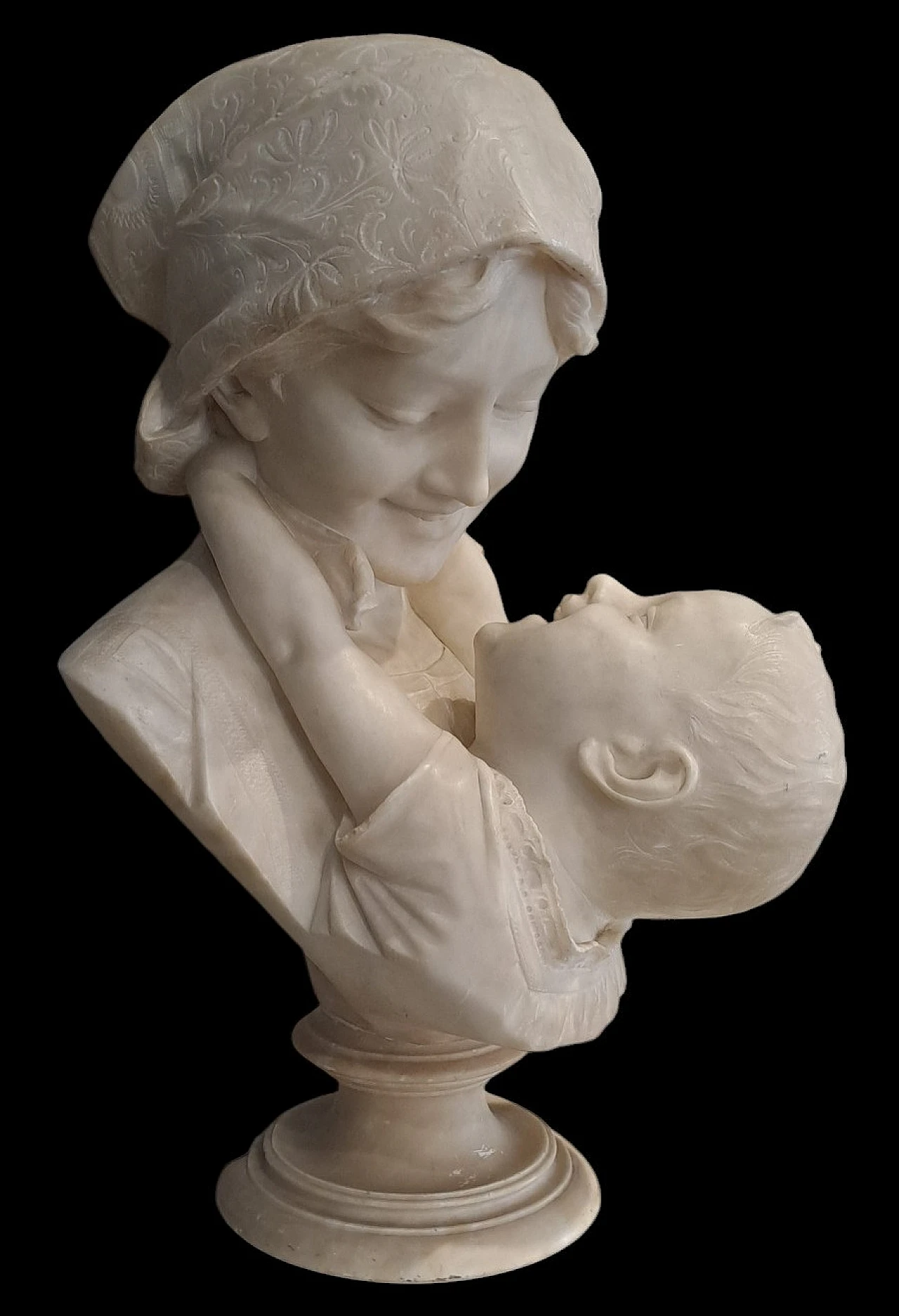 Antonio Frilli, Amore Materno, alabaster sculpture, early 20th c. 3