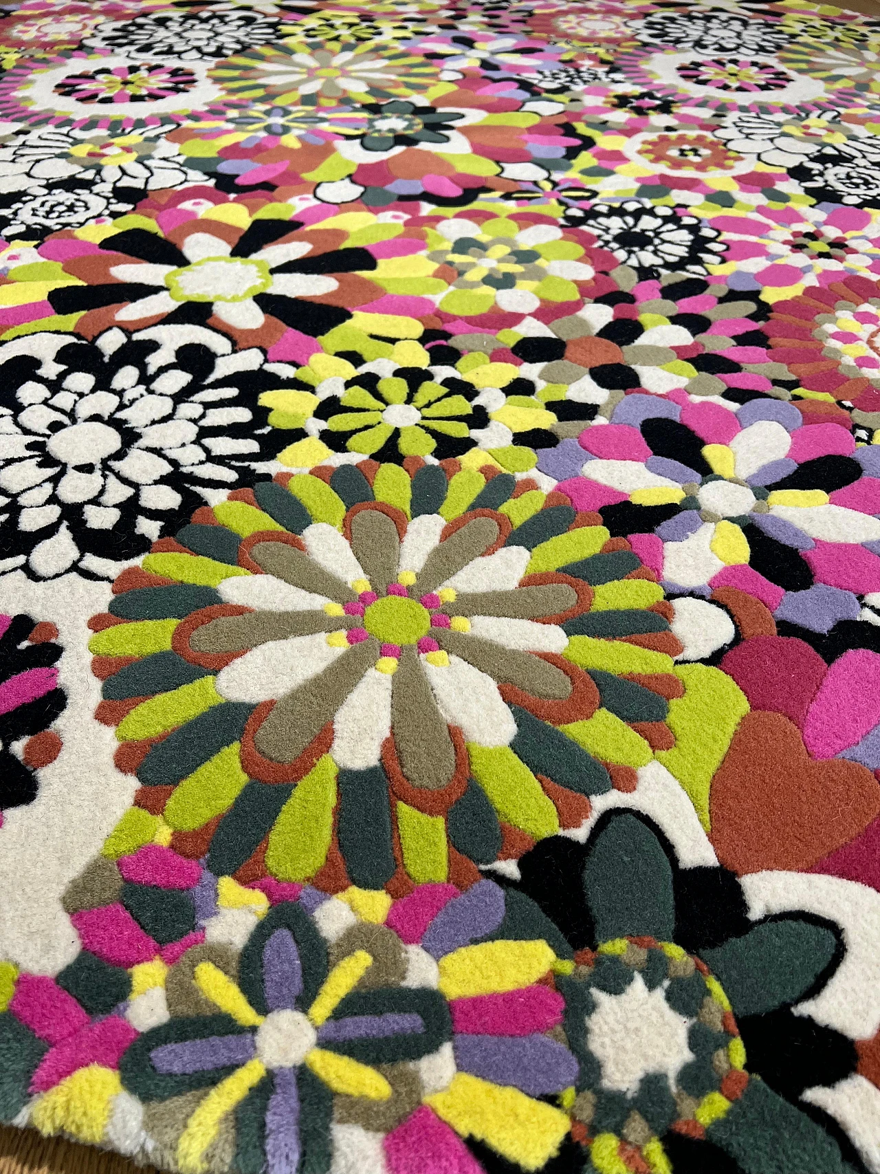 Missoni multicoloured floral rug, 1980s 4