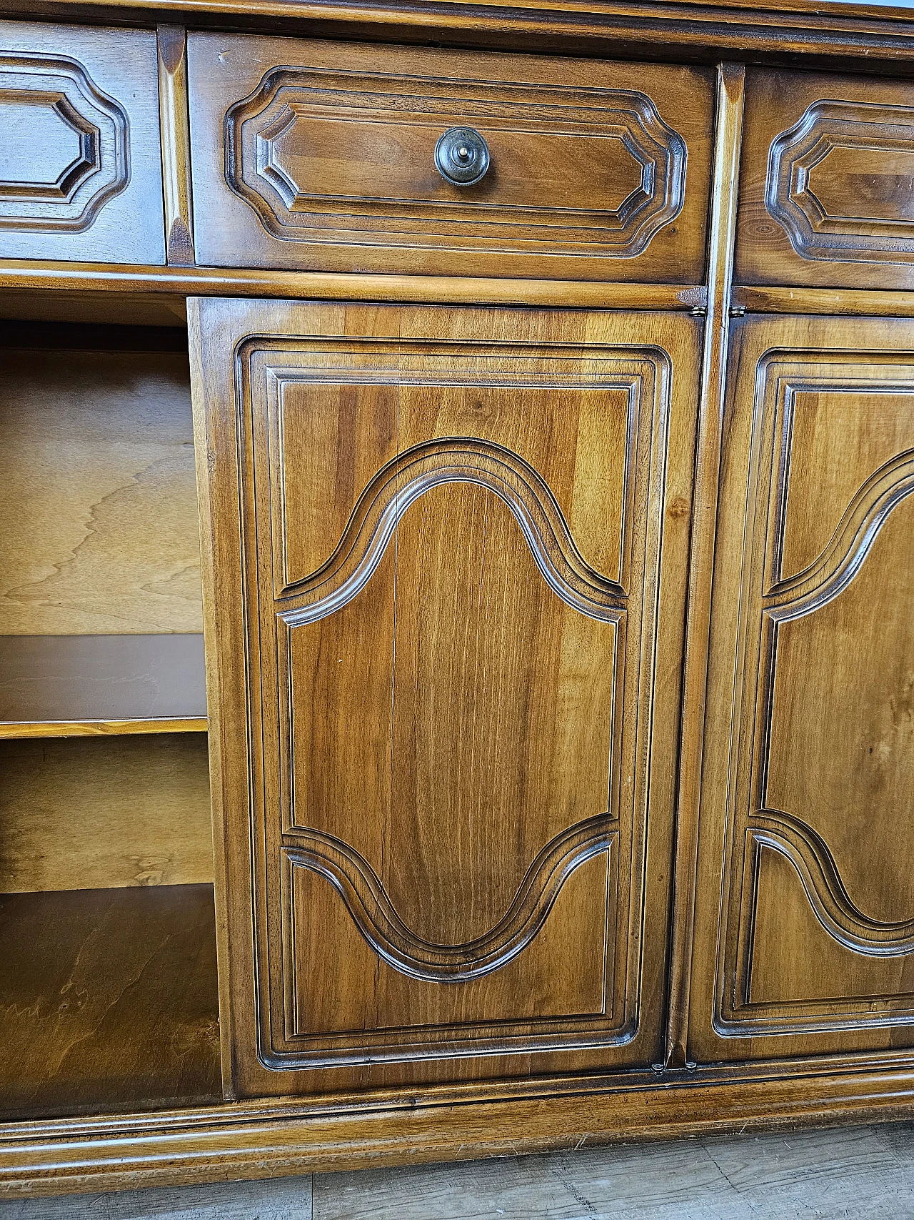 Carved wooden sideboard, 1960s 28