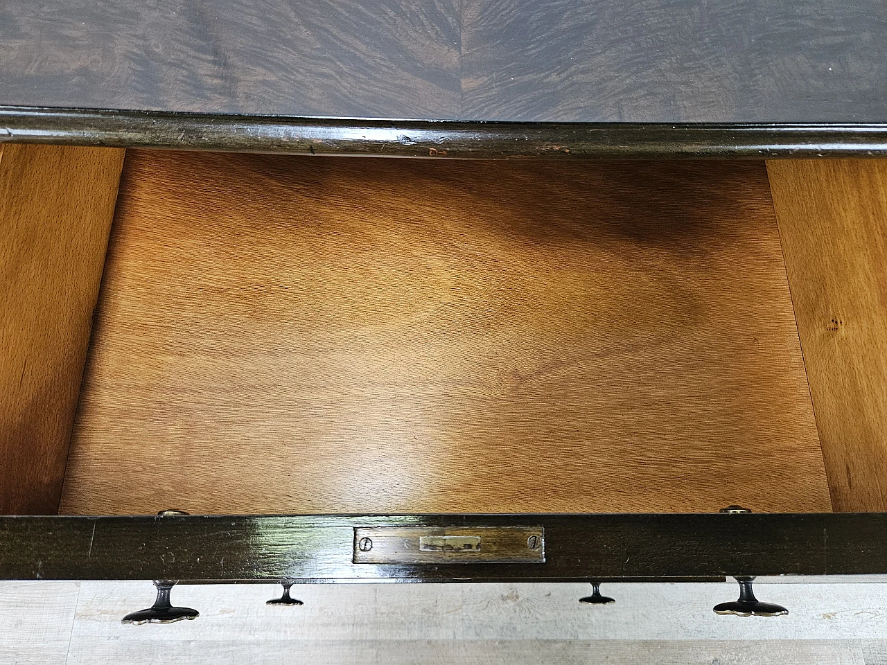 Art Deco walnut dressing table cabinet, 1940s 31