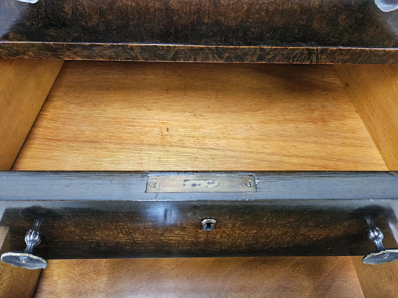 Art Deco walnut dressing table cabinet, 1940s 32