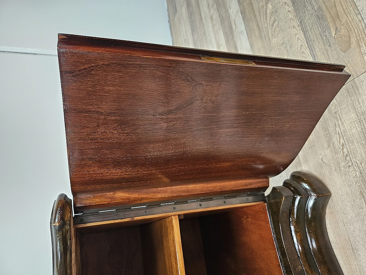 Art Deco walnut dressing table cabinet, 1940s 43