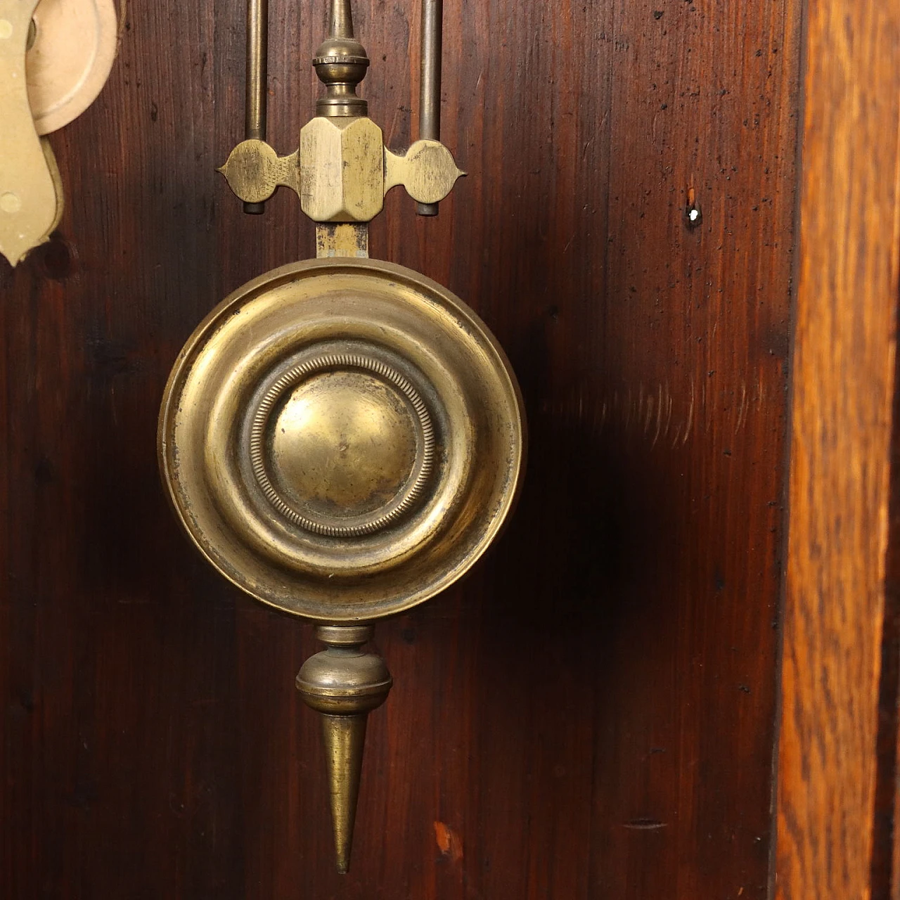 Oak pendulum clock, early 20th century 9