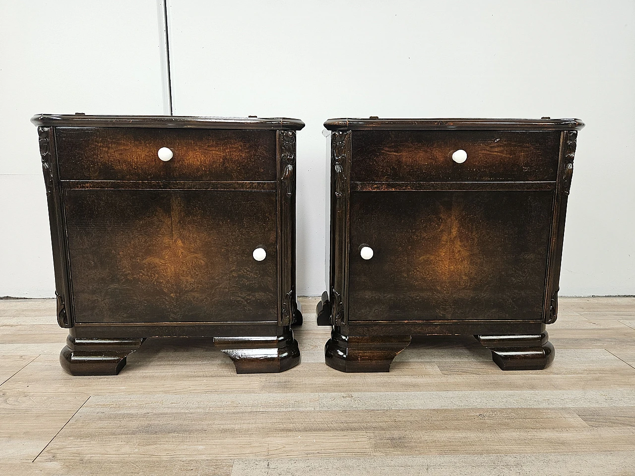 Pair of Art Deco walnut bedside tables, 1940s 1