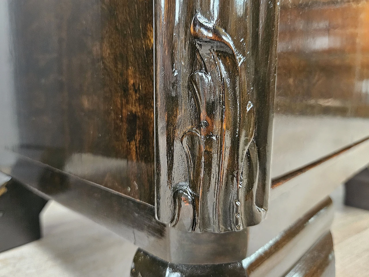 Pair of Art Deco walnut bedside tables, 1940s 24