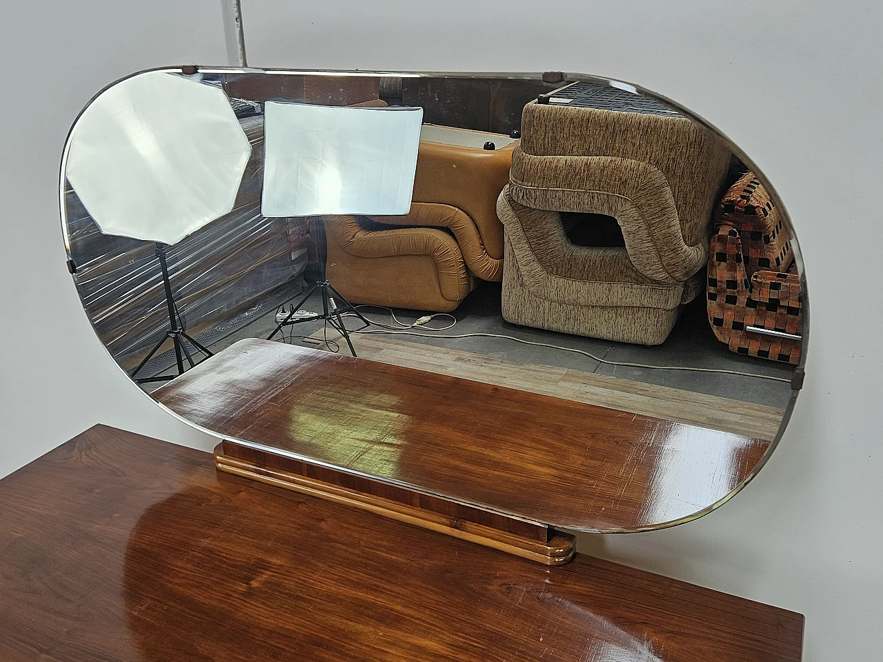 Art Deco walnut and maple dresser with mirror, 1940s 4