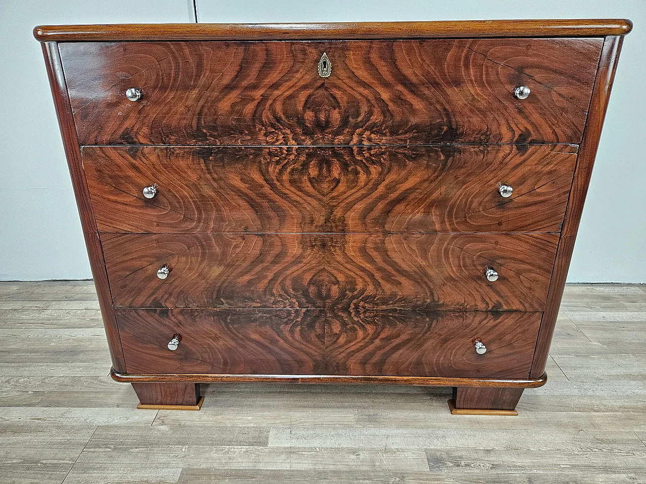 Walnut dresser with silvered knobs, 1930s 15