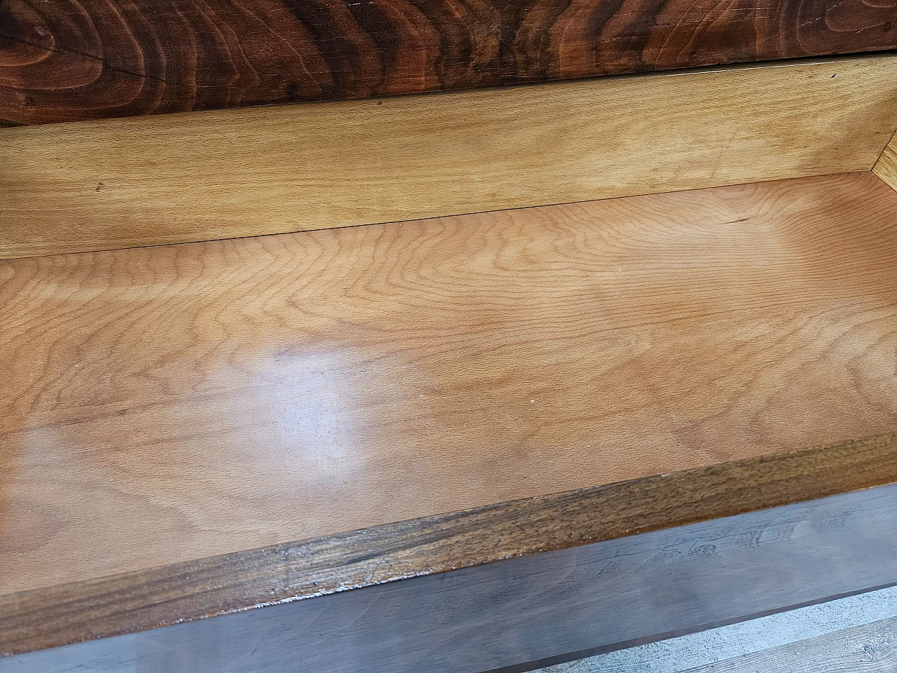 Walnut dresser with silvered knobs, 1930s 24