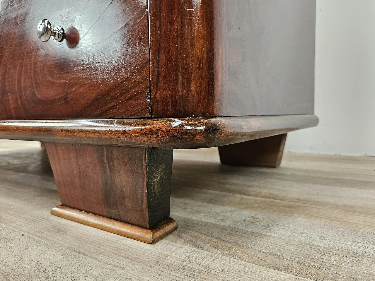 Walnut dresser with silvered knobs, 1930s 33