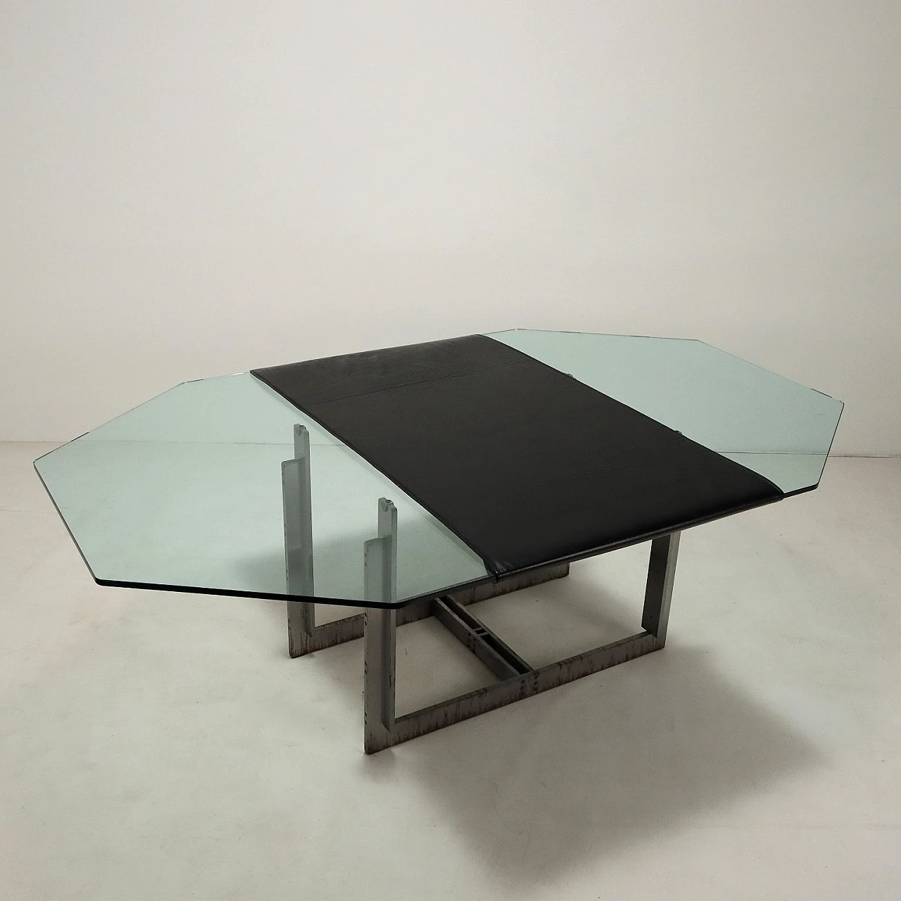 Sarpi table by Carlo Scarpa for Gavina, 1970s 4