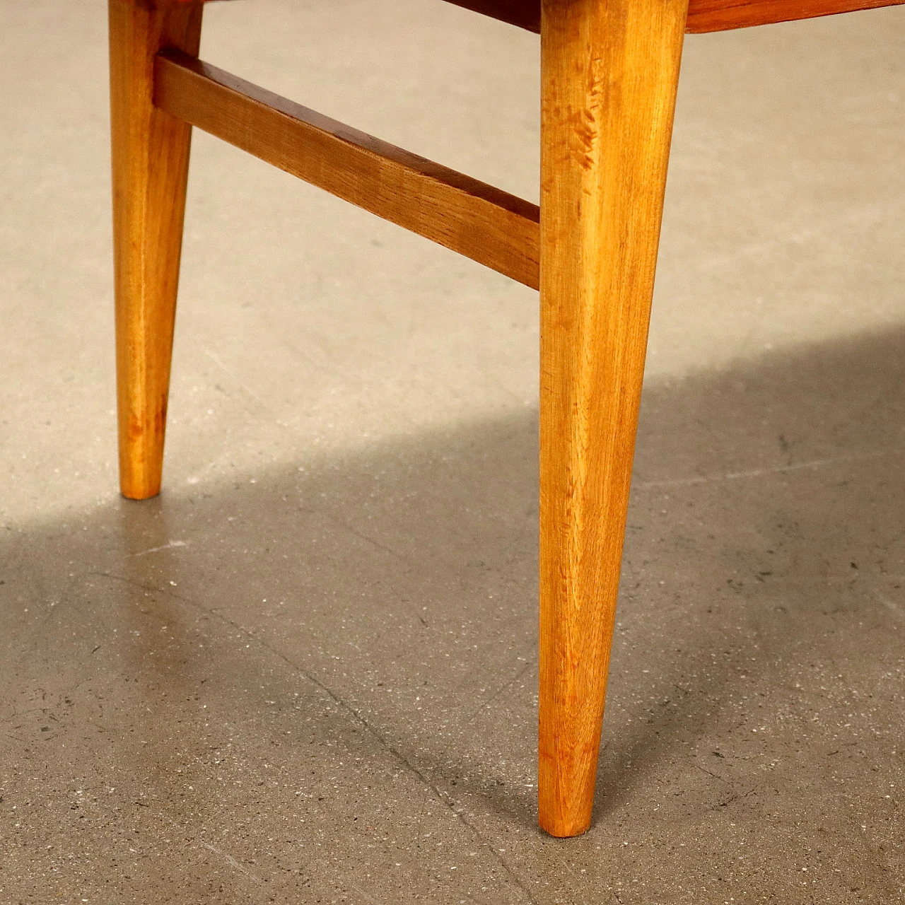 Credenza impiallicciata in teak con ante scorrevoli, anni '60 7