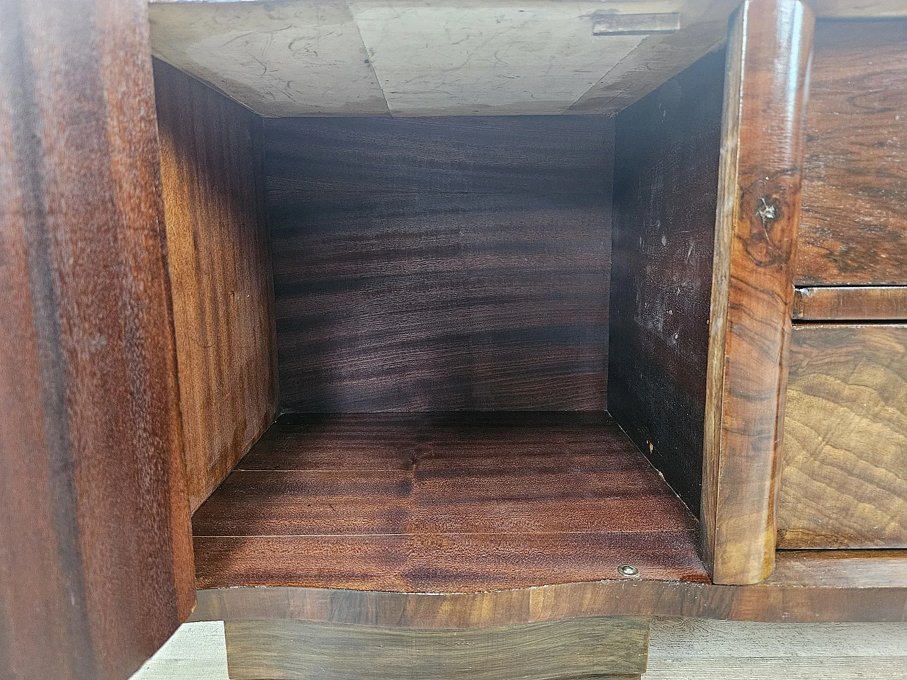 Art Deco mahogany briar sideboard 15