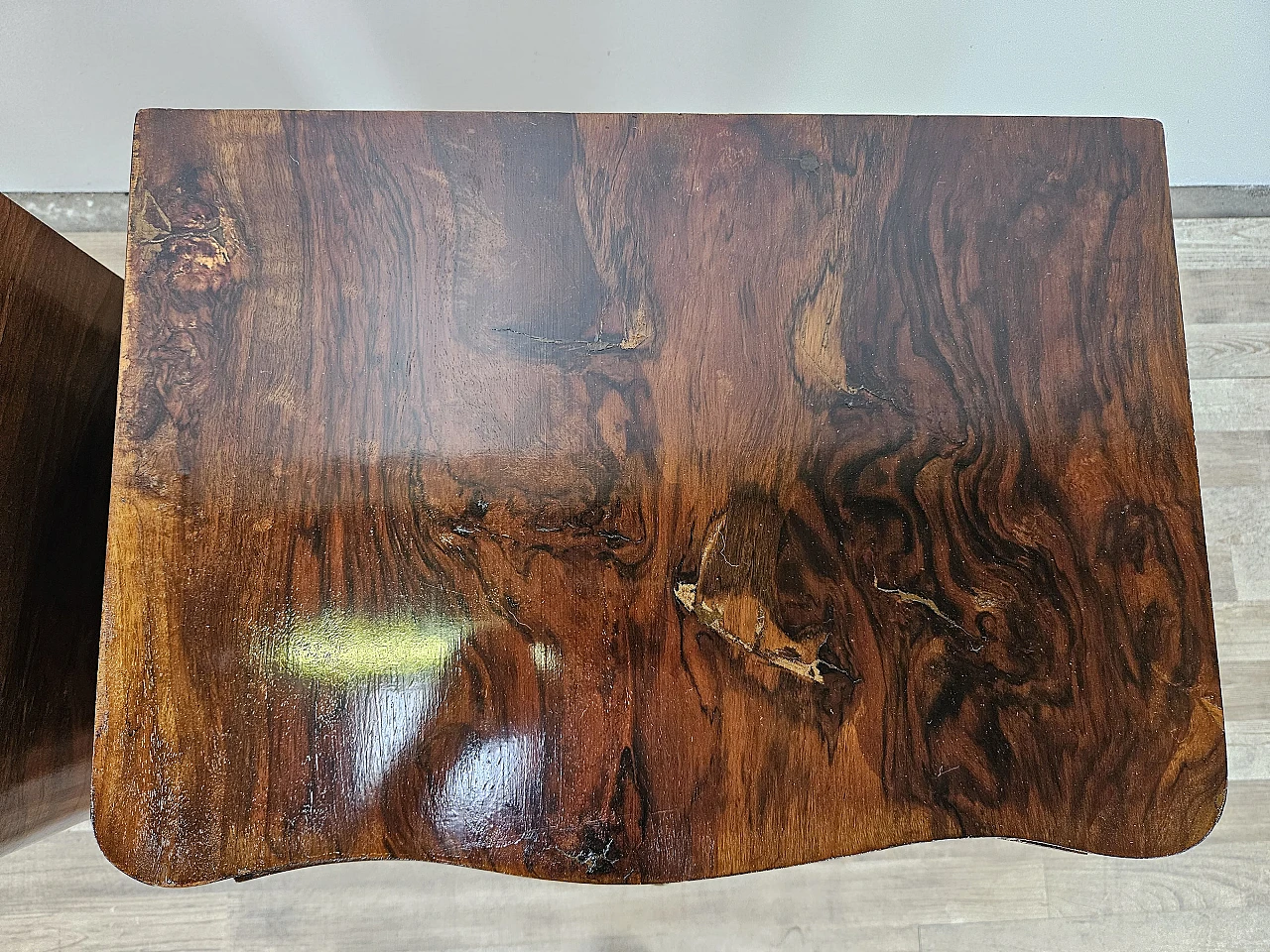 Art Deco mahogany burl nightstands 7