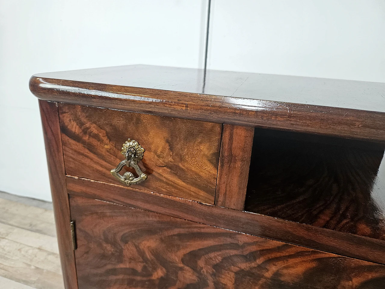 Pair of Art Deco bedside tables in briar with drawer 11