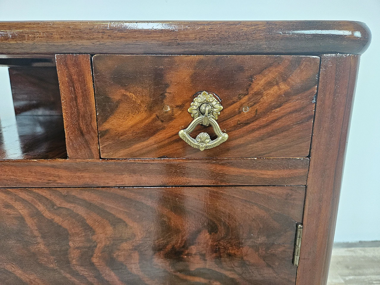 Pair of Art Deco bedside tables in briar with drawer 15