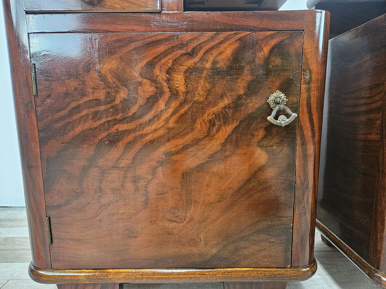 Pair of Art Deco bedside tables in briar with drawer 21