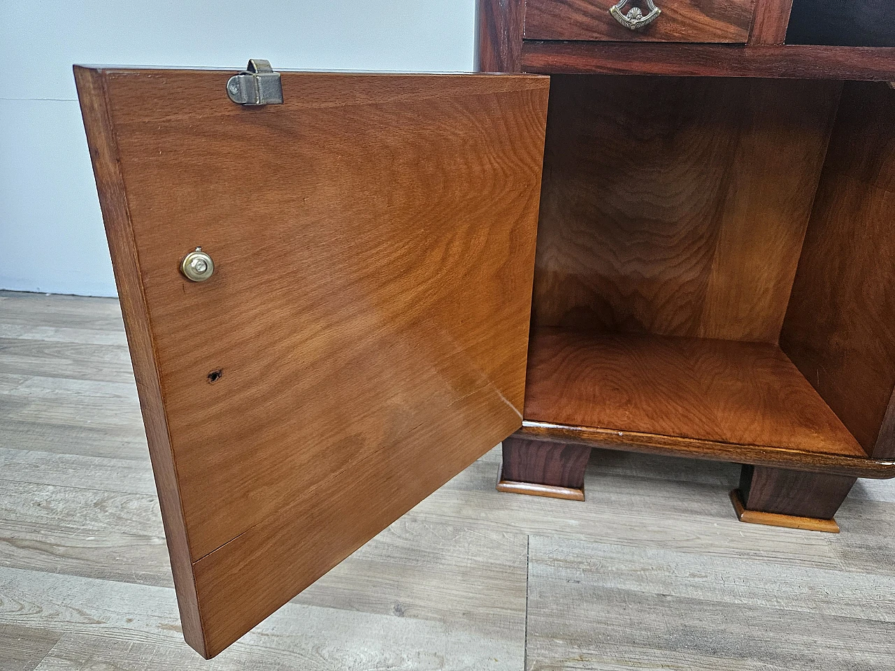 Pair of Art Deco bedside tables in briar with drawer 23