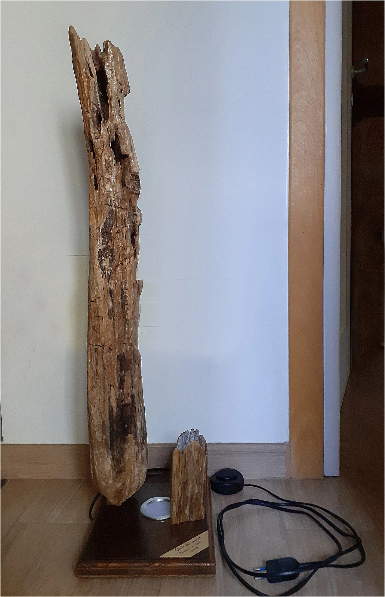 Wooden floor lamp 2