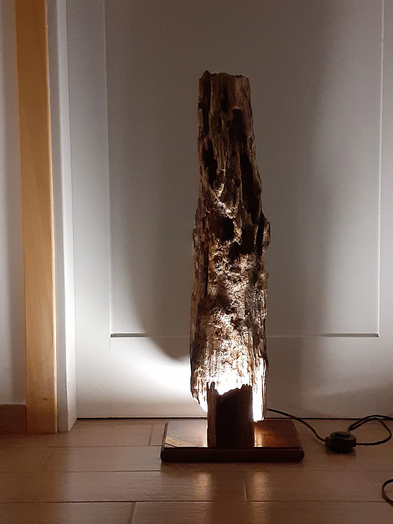 Wooden floor lamp 7