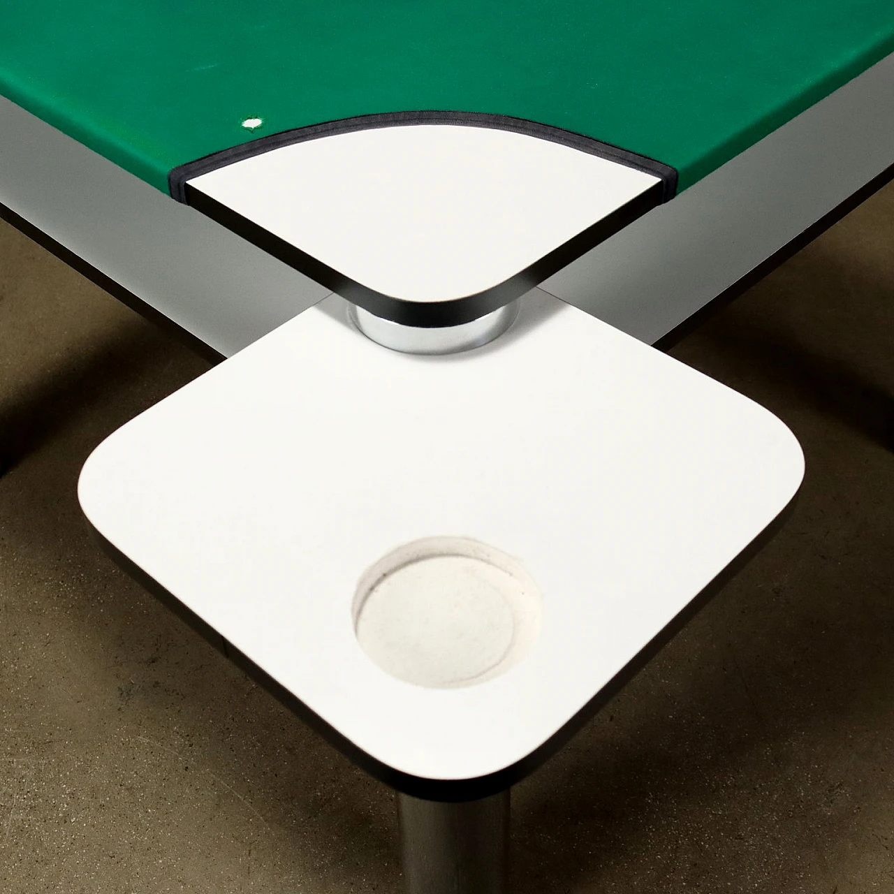 Poker table in metal & green velvet by J. Colombo for Zanotta, 1970s 9