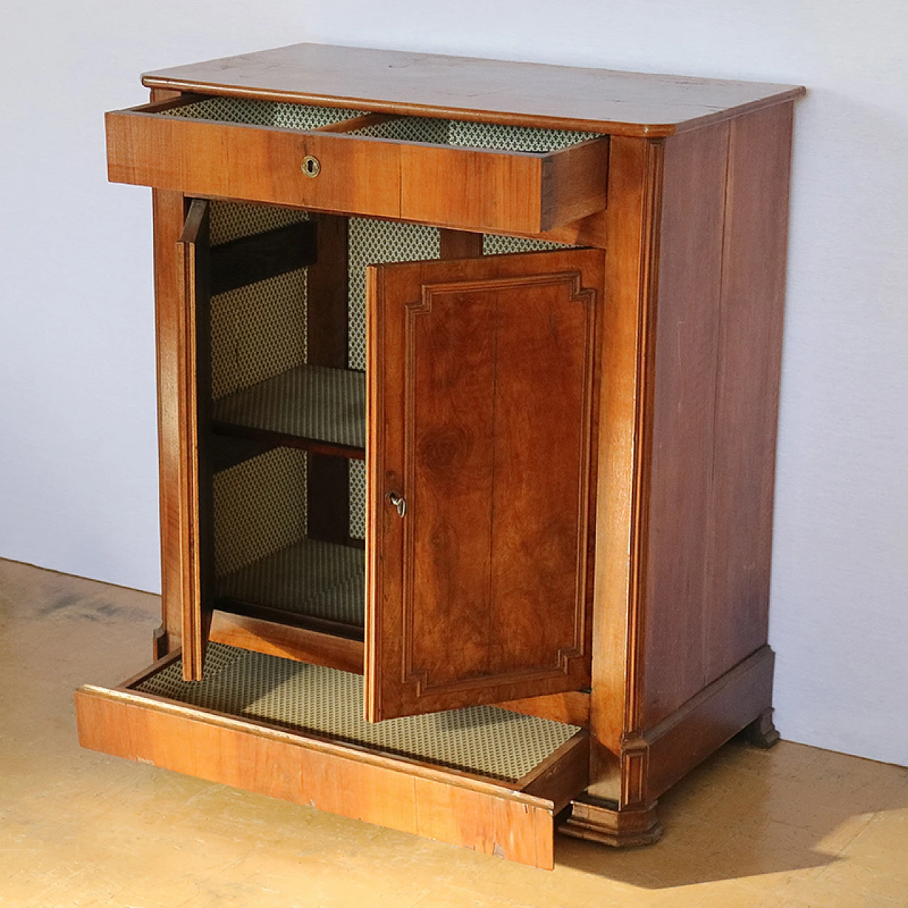 Walnut sideboard 6