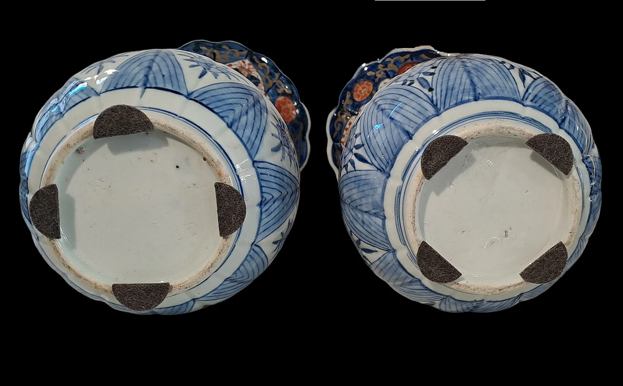 Pair of Imari trumpet vases in Japanese porcelain, 19th century 2