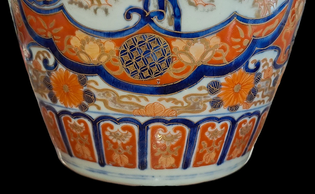 Grande coppia di vasi Imari in porcellana giapponese, '800 9