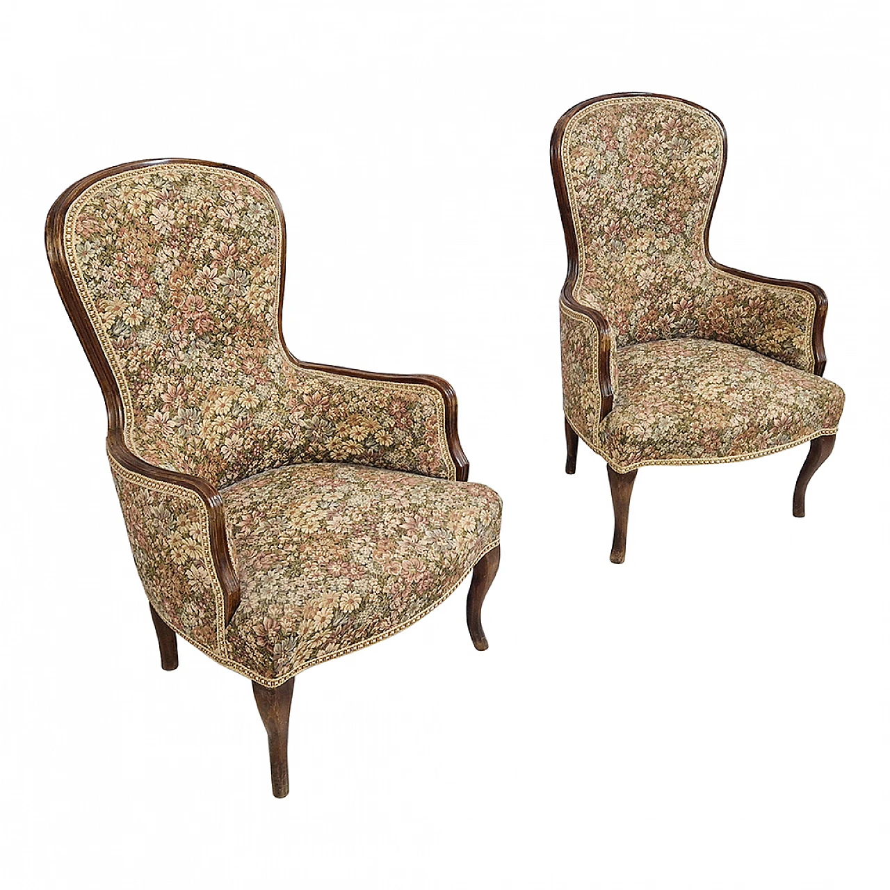 Wooden armchair covered with floral fabric 3