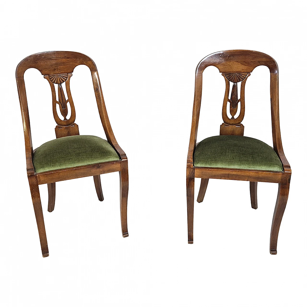 Pair of walnut gondola chairs, second half of the 19th century 1