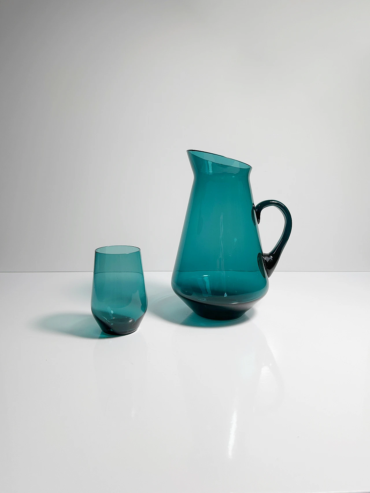 Carafe and 7 glasses by Kaj Franck for Nuutajärvi Finland, 60s 5