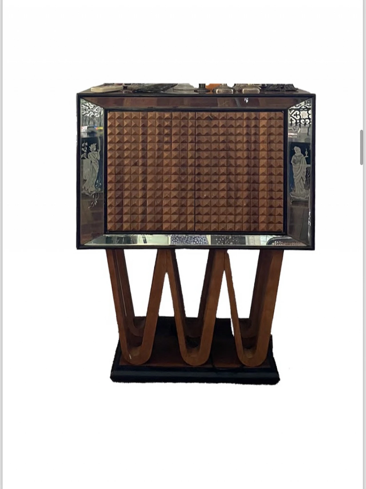 Osvaldo Borsani bar cabinet, 40s 4