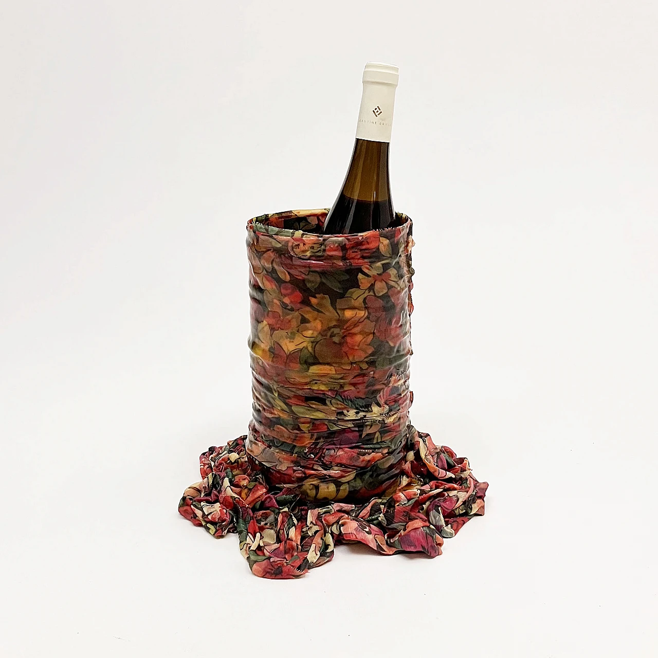 Low Vase Making by Gaetano Pesce for Meritalia, 2010 11