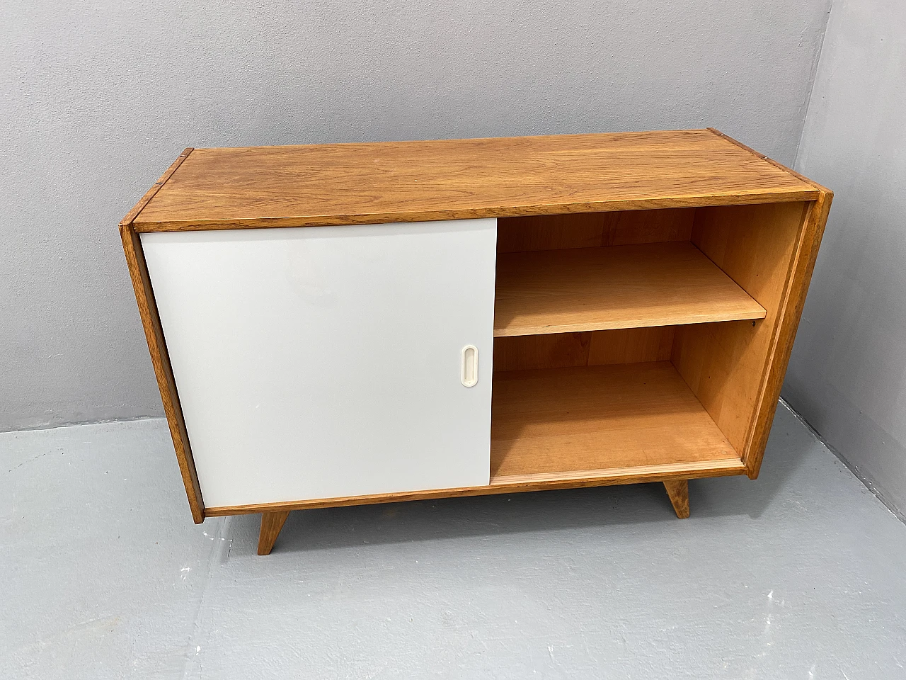 Credenza Mid Century U-452 di Jiří Jiroutek, anni '60, Cecoslovacchia 27