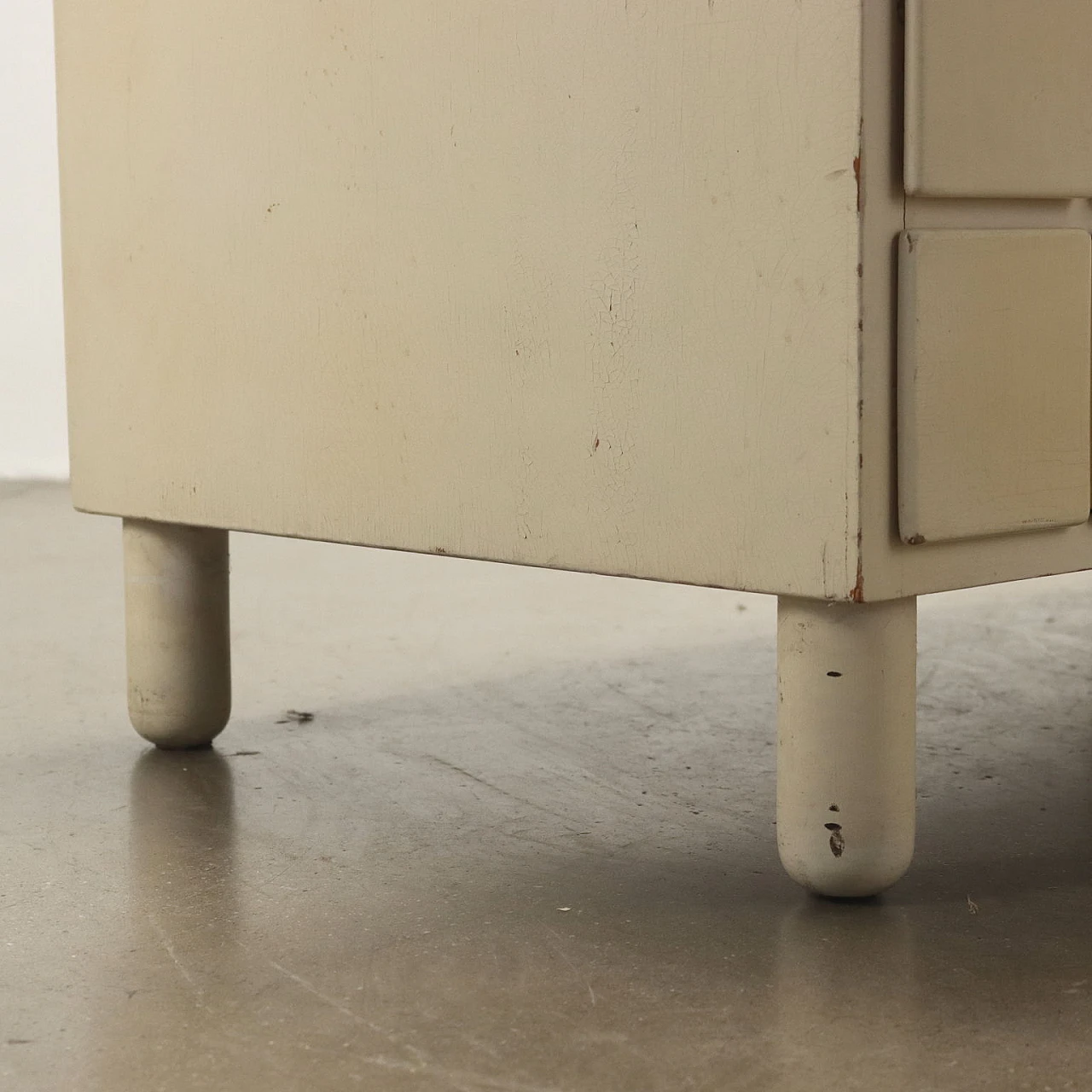 Lacquered wooden desk with shutter, 1970s 5