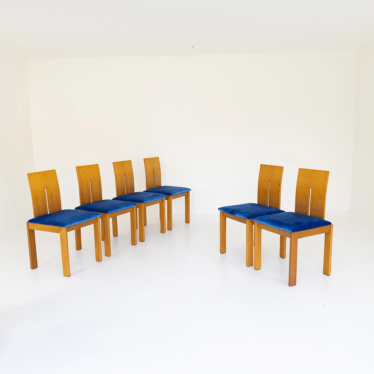 6 Chairs in cherry wood and blue velvet, 1980s 1