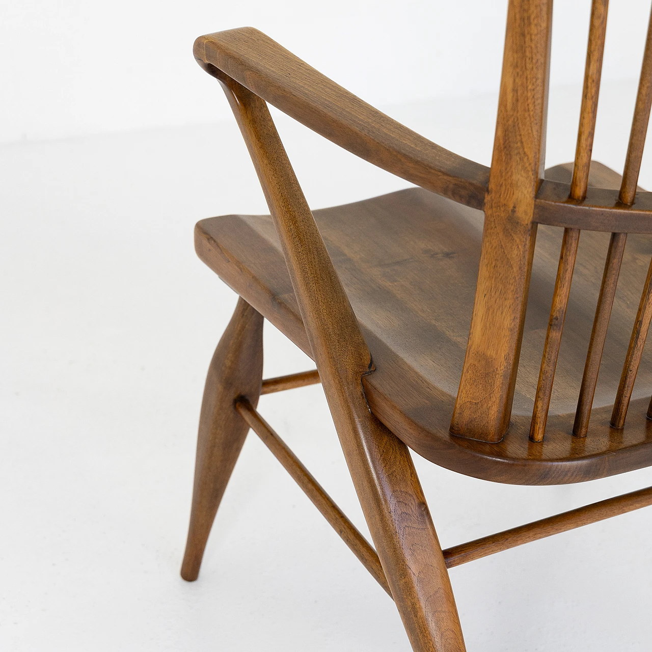 Pair of shaped walnut armchairs by Maurizio Tempestini, 1950s 10