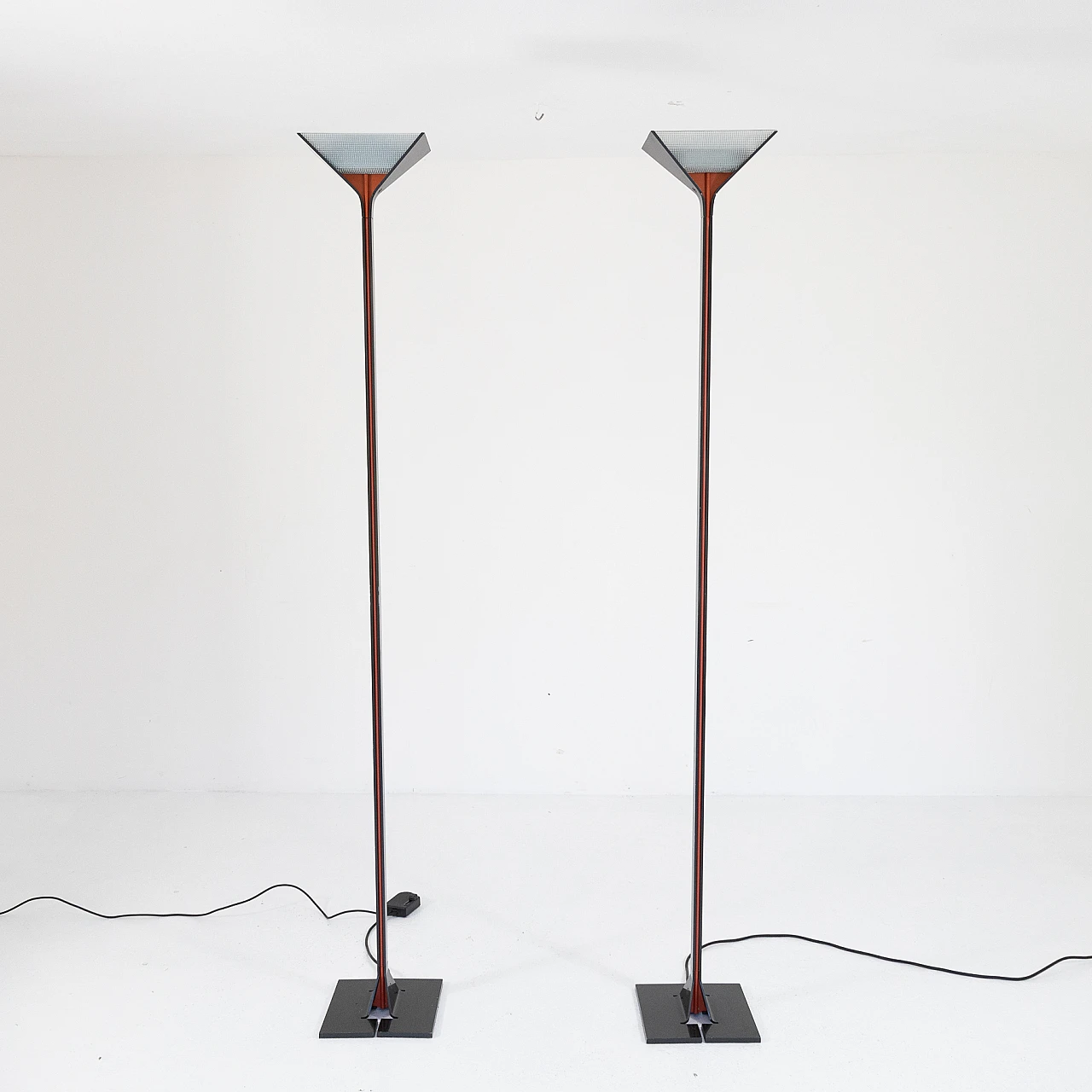 Pair of Papillona floor lamps by Tobia Scarpa for Flos, 1975 1