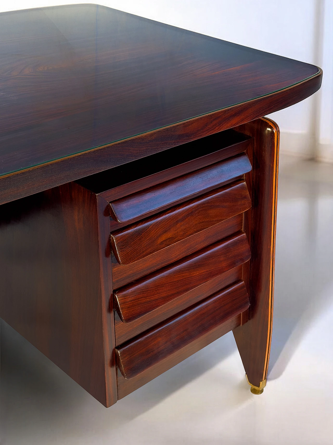 Italian Mid-Century Writing Desk by Vittorio Dassi, 1950s 64