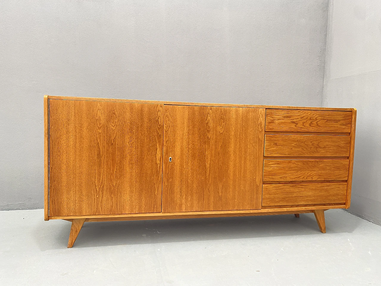 Mid Century U-460 sideboard by Jiří Jiroutek for Interiér Praha, 70s 2