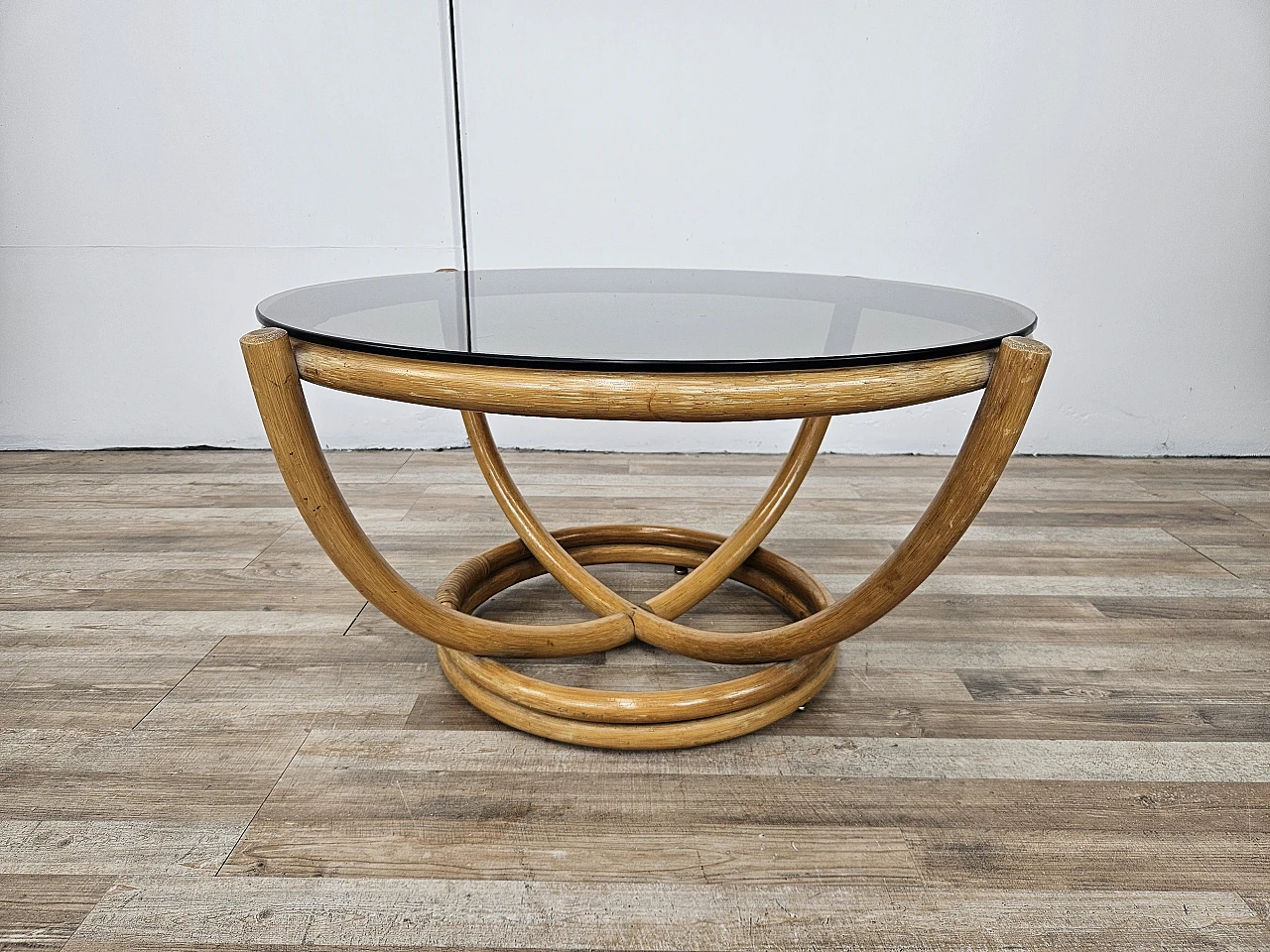 Round coffee table in bamboo and smoked glass 2