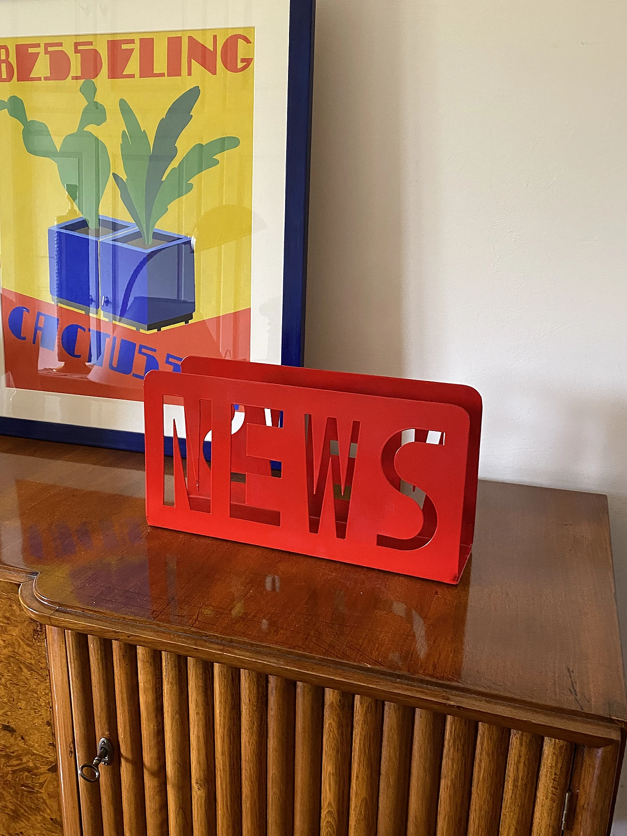 Space age Red magazine rack, France 1970s 5