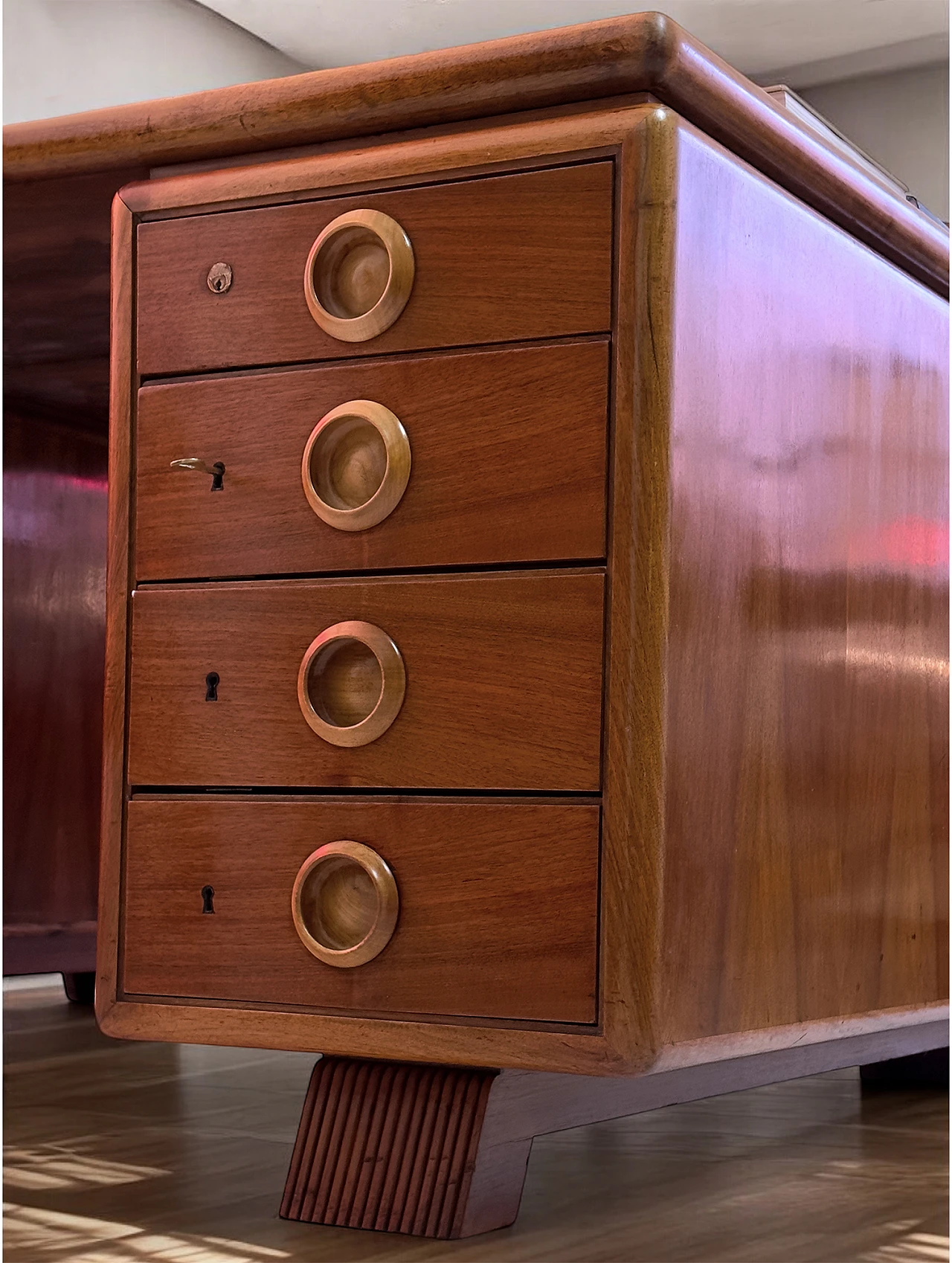 Double sided wood desk by Paolo Buffa, 1950s 35