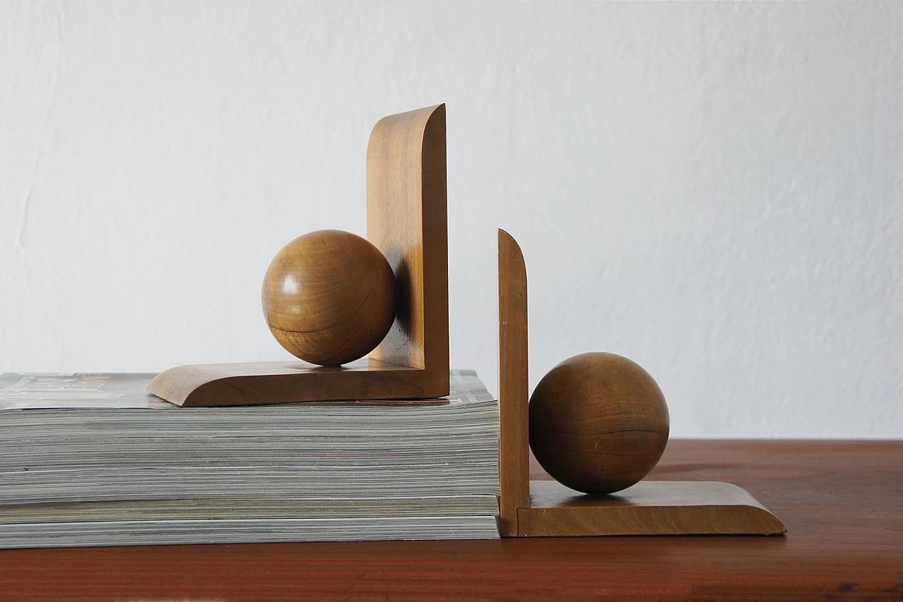 Pair of Mid-Century wooden bookends, 1950s 3