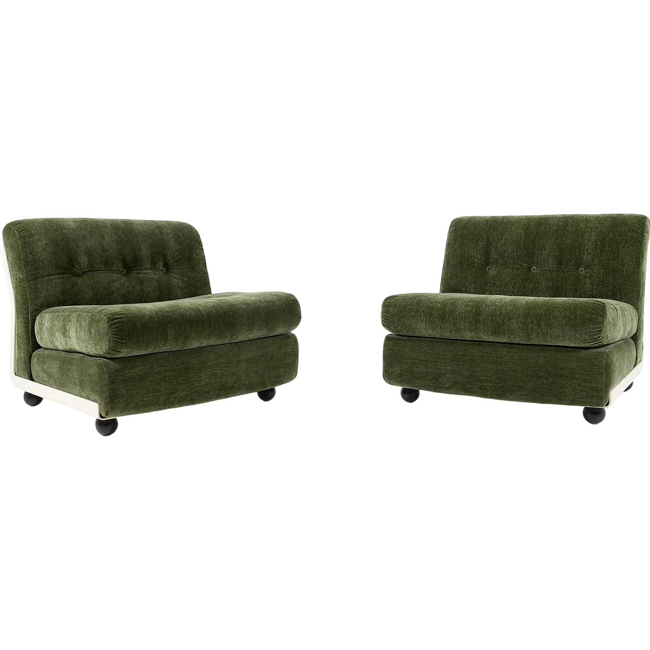 Pair of "Amanta" armchairs, Mario Bellini for C&B Italia 12