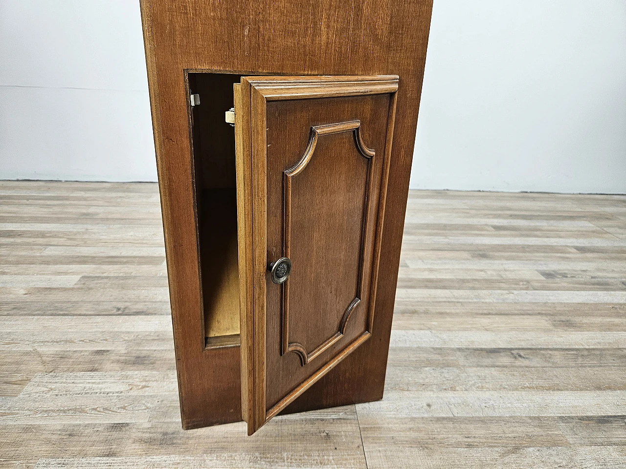 Living room cabinet with side compartment, 1970s 13