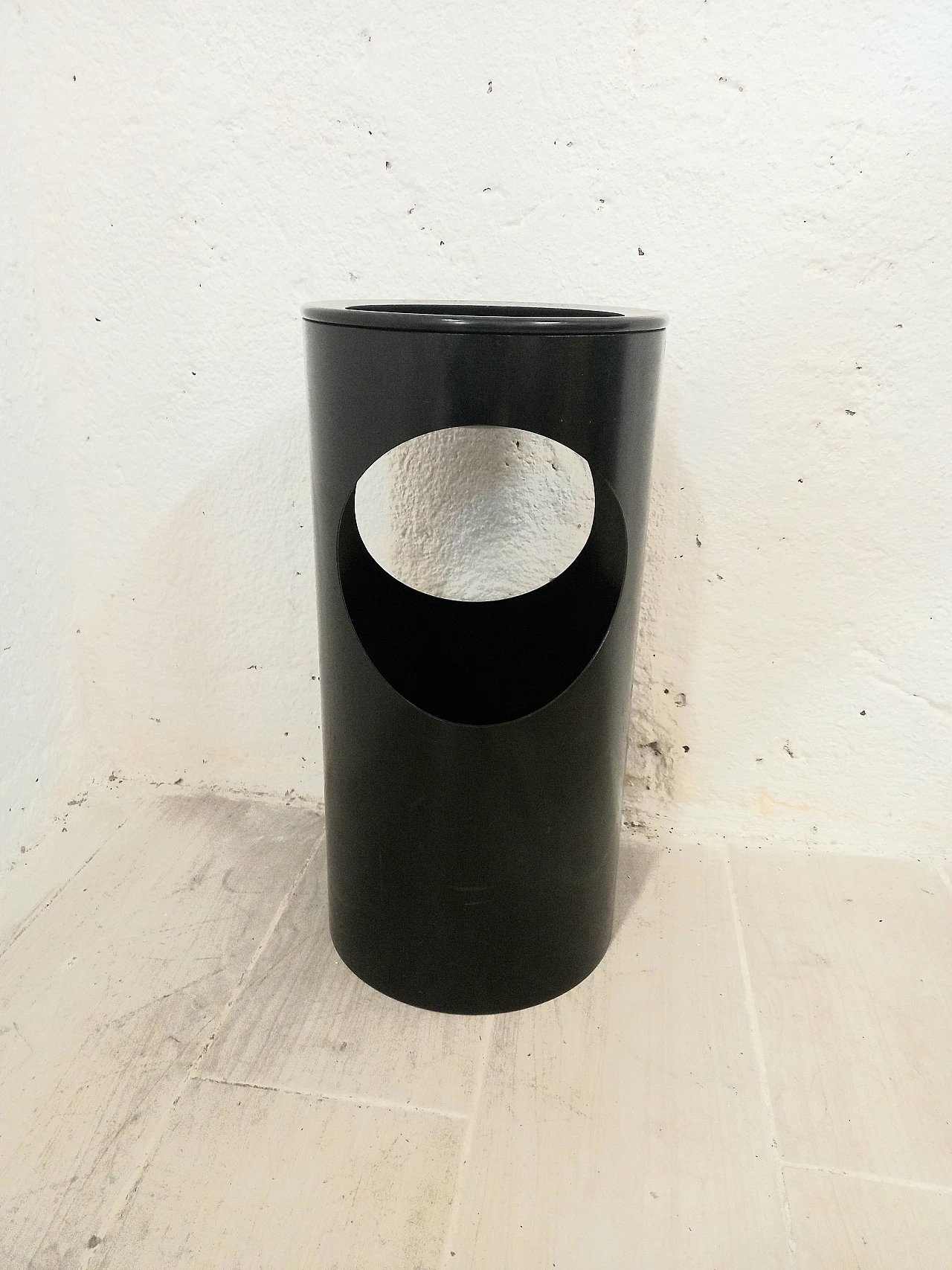 Floor ashtray bin by Enzo Mari for Mascarene Danese, 70s 1