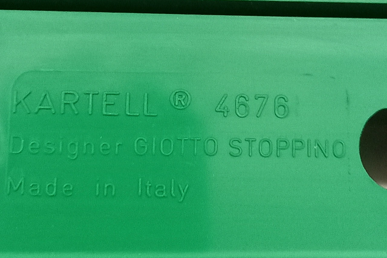 Green magazine rack by Giotto Stoppino for Kartell 6