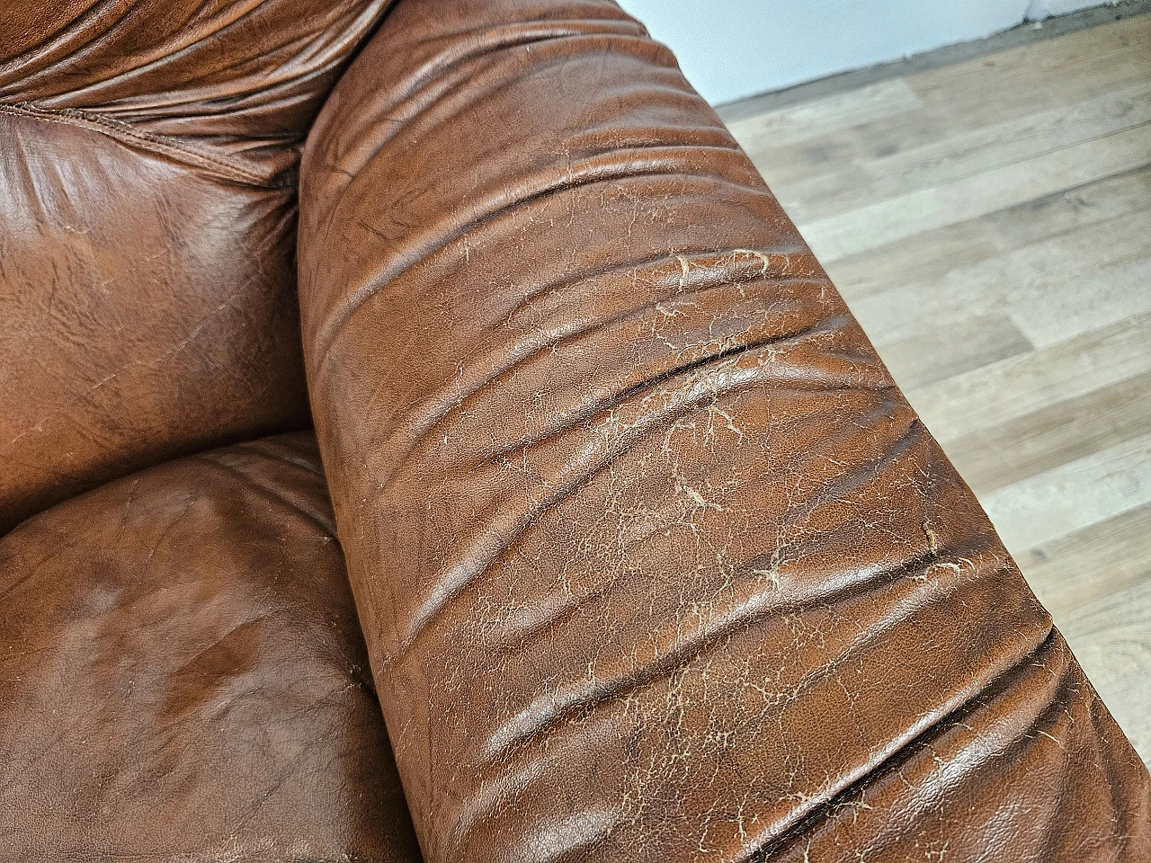 Brown leather club sofa,  1970s 12