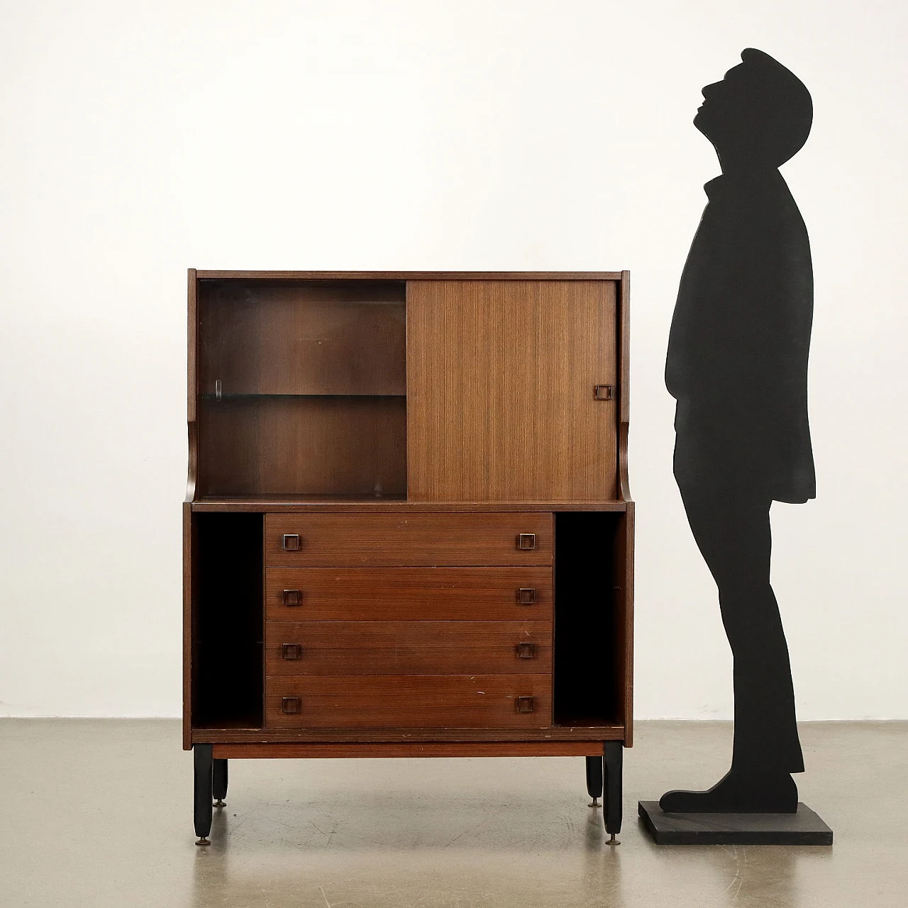 Sideboard in exotic wood veneer and glass, 1960s 2